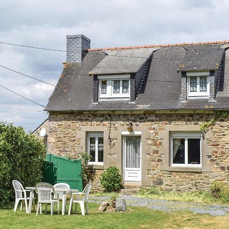 Lovely Home In Le Faouet With Kitchen מראה חיצוני תמונה